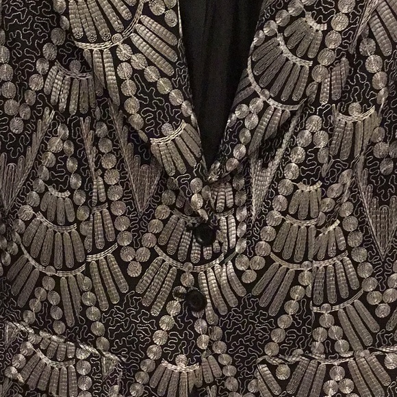 Biacci Black & White Unique Embroidered Jacket - Picture 6 of 8